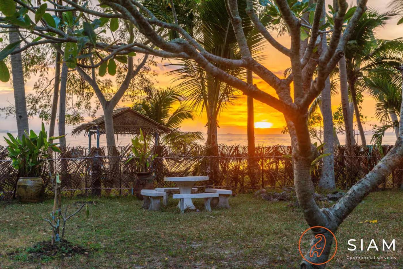 The Wooden Beach House 3Br - Sunset Beach Garden Taling Ngam  Экстерьер фото