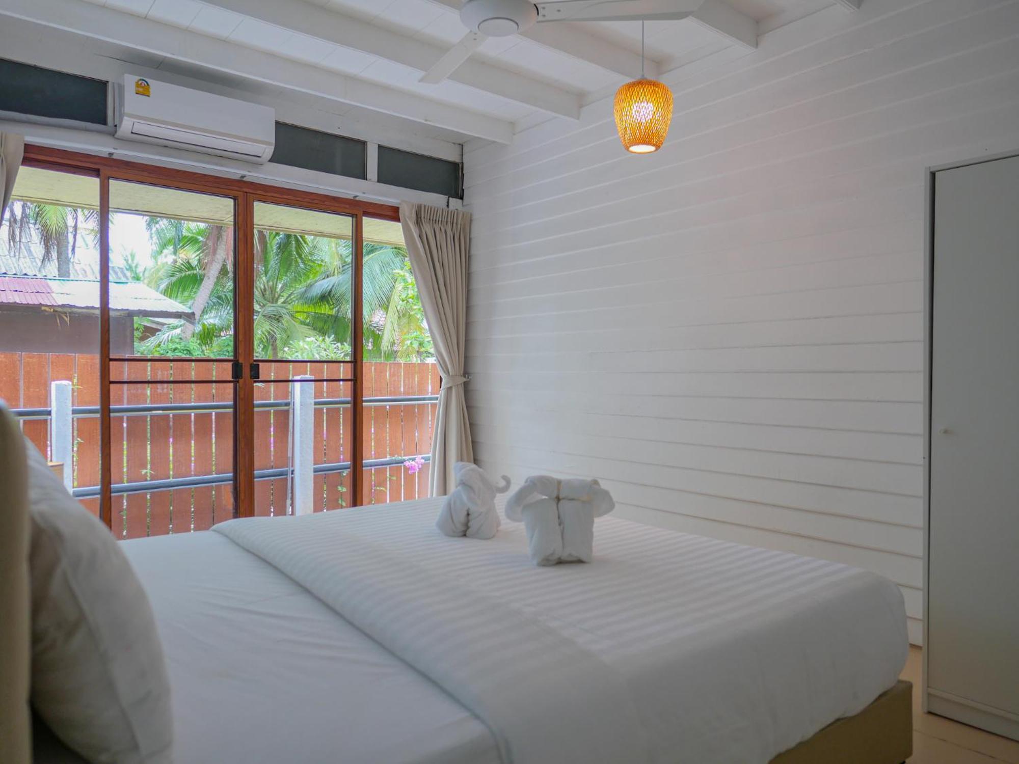 The Wooden Beach House 3Br - Sunset Beach Garden Taling Ngam  Экстерьер фото